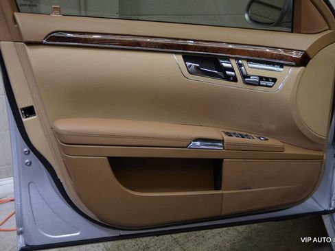 Used 2008 Mercedes-Benz S 550 image 7