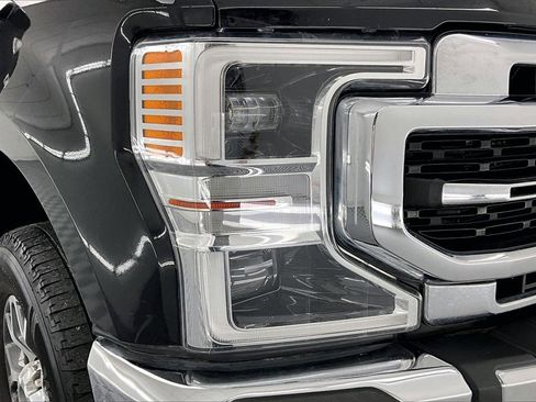 Used 2021 Ford F250 Lariat w/ Lariat Ultimate Package image 30