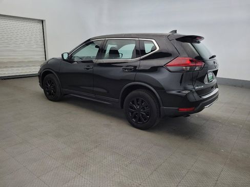 Used 2019 Nissan Rogue S AWD/4WD image 3