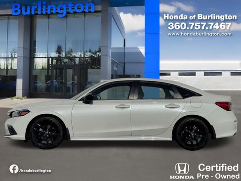 Used 2024 Honda Civic Sport image 3