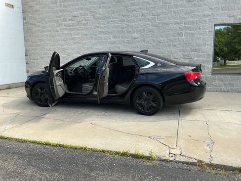Used 2018 Chevrolet Impala LS FWD image 12