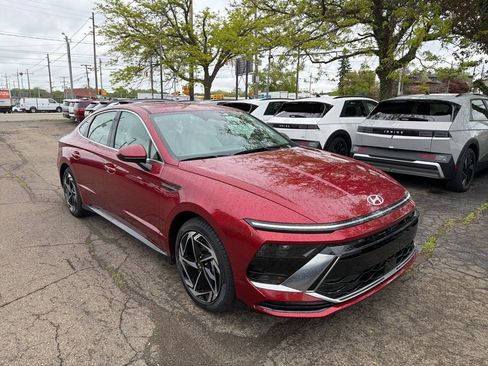 New 2026 Hyundai Sonata SEL FWD image 1