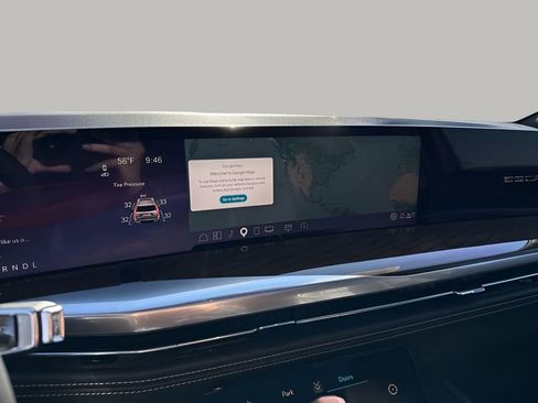 Certified 2025 Cadillac Escalade Sport Platinum image 35