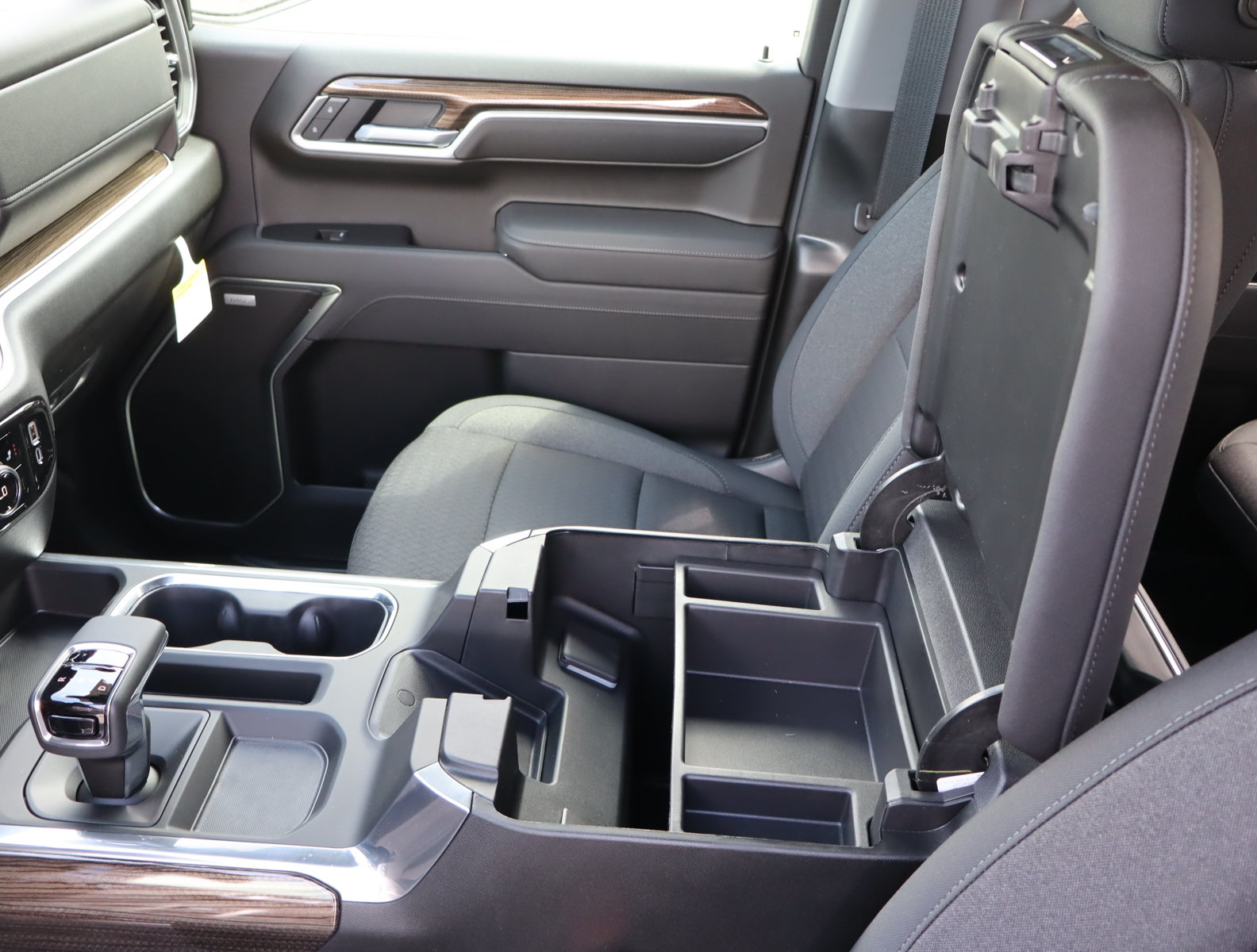 New 2026 Chevrolet Silverado 1500 RST w/ Convenience Package II AWD/4WD image 26