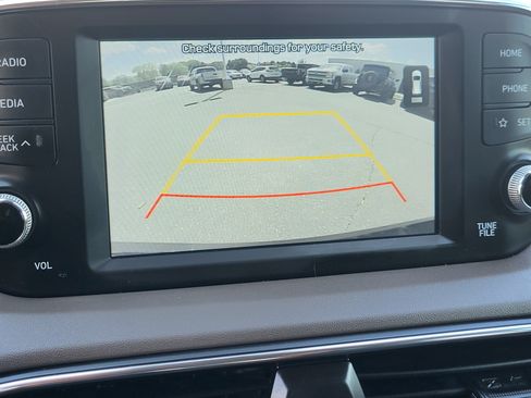 Used 2020 Hyundai Santa Fe SEL AWD/4WD image 15