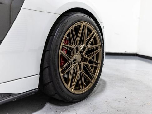 Used 2023 Audi R8 V10 performance image 30