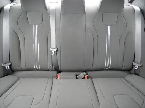 Certified 2025 Hyundai Elantra Sport image 13