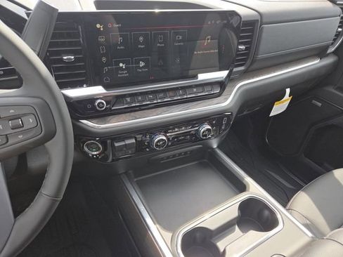 New 2025 GMC Sierra 2500 SLT w/ SLT Premium Package image 40