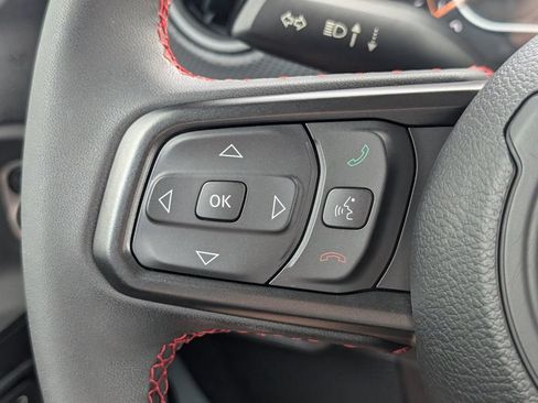 Used 2024 Jeep Wrangler Unlimited Rubicon w/ Convenience Group AWD/4WD image 28