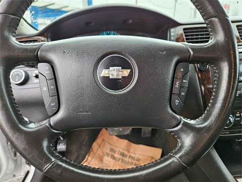 Used 2013 Chevrolet Impala LT image 20