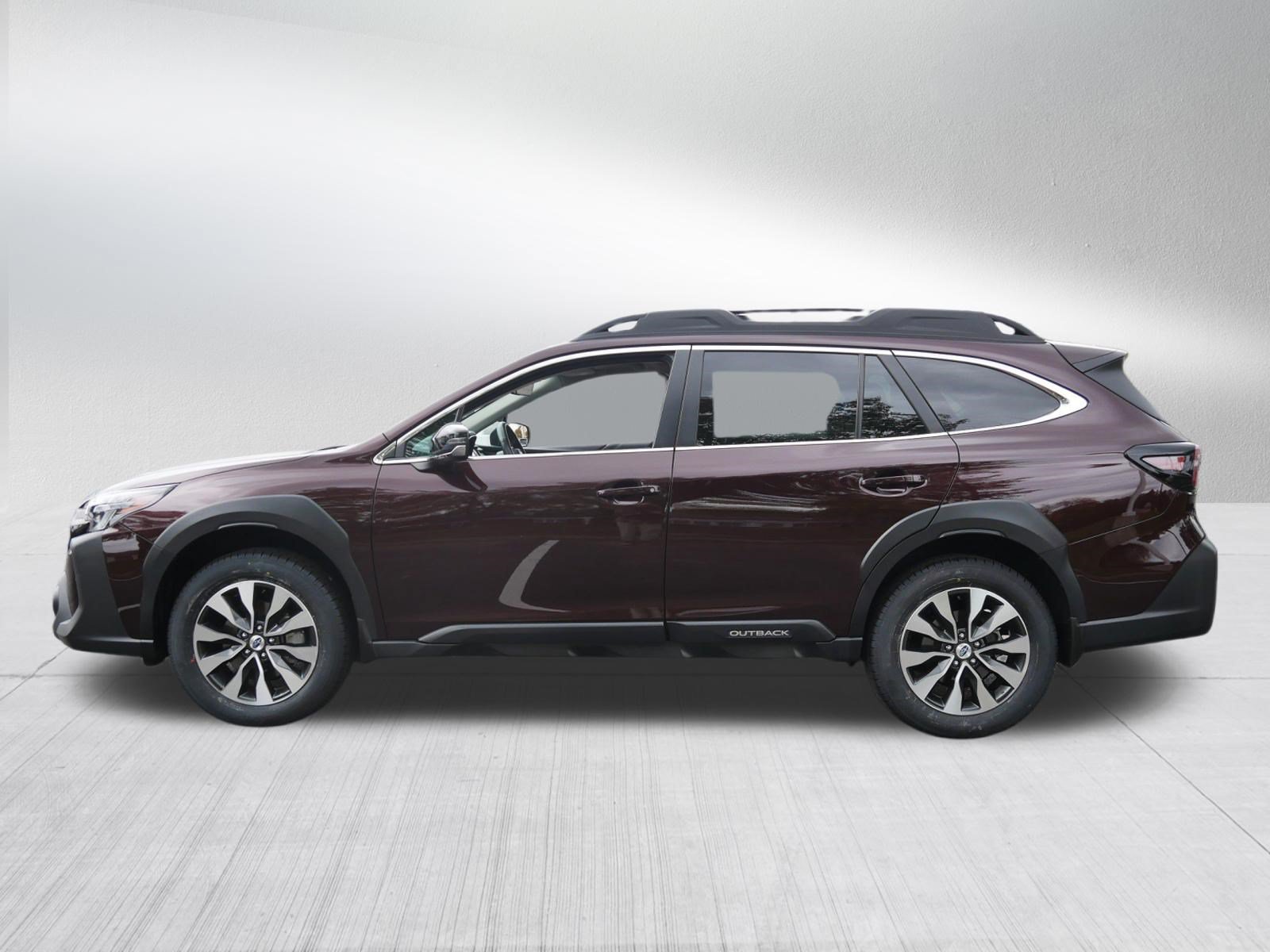 Certified 2025 Subaru Outback Limited AWD/4WD image 4