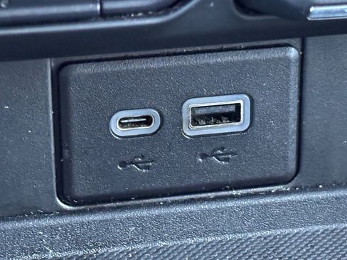 Used 2022 Chevrolet Tahoe High Country image 6