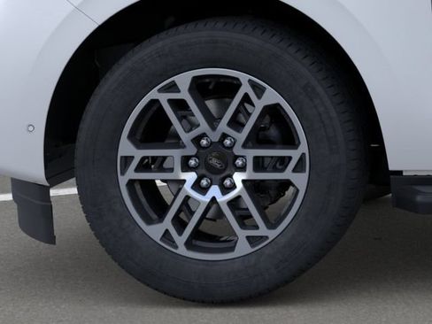 New 2026 Ford Expedition Active AWD/4WD image 22