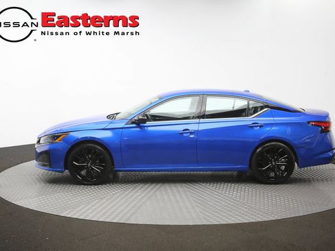 Used 2025 Nissan Altima 2.5 SR FWD image 60