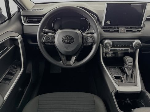 Used 2024 Toyota RAV4 LE image 20