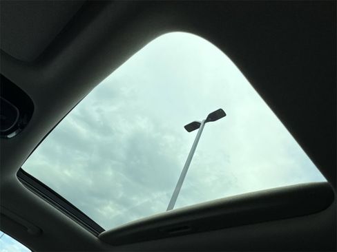 Used 2024 Hyundai Palisade Limited image 28