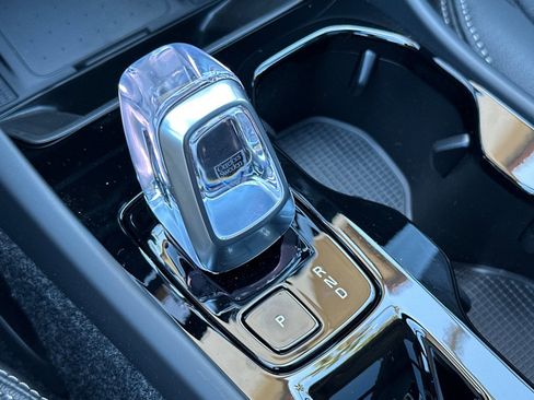 New 2026 Volvo XC40 B5 Plus w/ Climate Package image 19