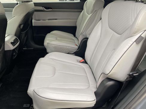 Used 2024 Hyundai Palisade SEL FWD image 12