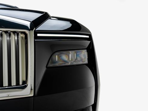 Used 2024 Rolls-Royce Spectre w/ Spectre Launch Package AWD/4WD image 19