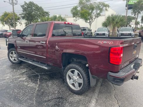 Used 2017 Chevrolet Silverado 2500 High Country w/ Duramax Plus Package AWD/4WD image 4