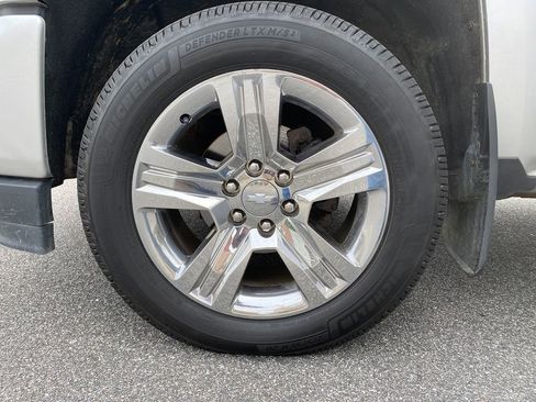 Used 2018 Chevrolet Silverado 1500 Custom w/ Custom Value Package image 29