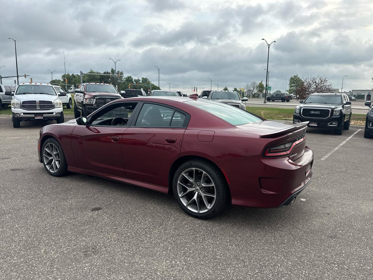 Used 2023 Dodge Charger GT RWD image 3