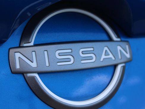 Used 2025 Nissan Altima 2.5 SV w/ SV Special Edition Package AWD/4WD image 9