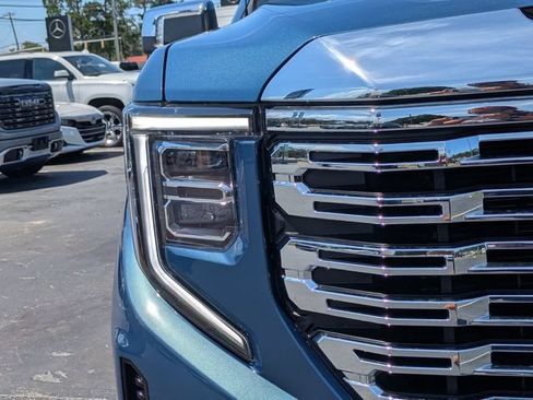 Used 2024 GMC Sierra 1500 Denali w/ Denali Reserve Package AWD/4WD image 10