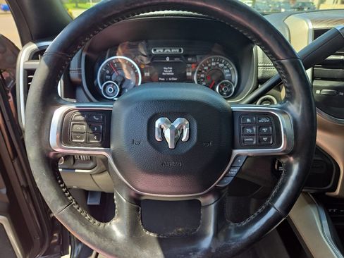 Used 2019 RAM 2500 Laramie AWD/4WD image 16