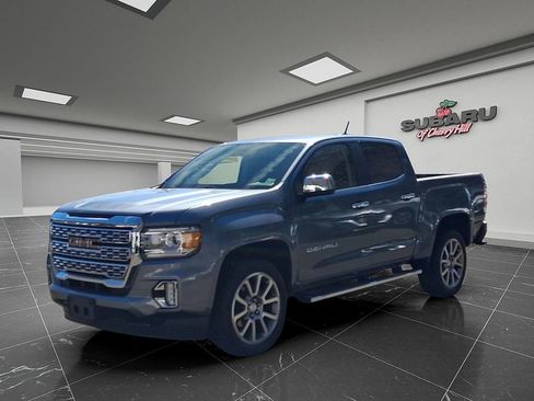 Used 2022 GMC Canyon Denali image 4
