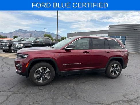 Used 2023 Jeep Grand Cherokee 4WD 4xe image 12