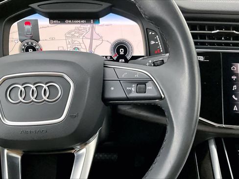 Used 2023 Audi Q8 Premium w/ Black Optic Package image 25