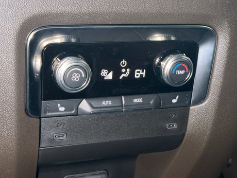 New 2026 GMC Yukon XL Elevation w/ LPO, Floor Liner Package image 28