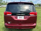 Used 2023 Chrysler Voyager LX image 3