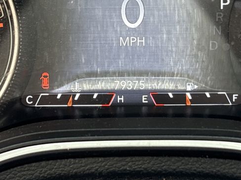 Used 2019 Jeep Cherokee Limited w/ Luxury Group AWD/4WD image 22