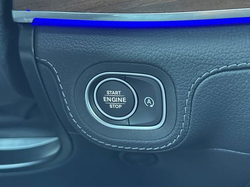 Certified 2024 Mercedes-Benz GLS 580 4MATIC image 24