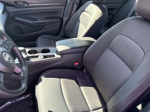 Certified 2025 Nissan Altima 2.5 S image 19