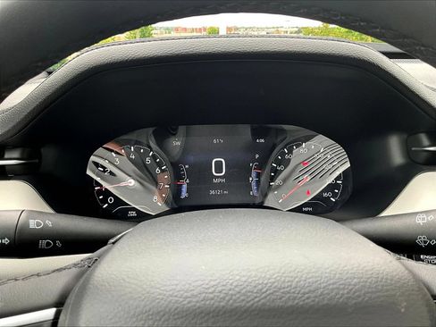 Used 2025 Jeep Compass Limited AWD/4WD image 17