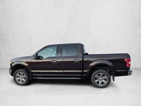 Used 2018 Ford F150 XLT w/ Equipment Group 302A Luxury AWD/4WD image 8