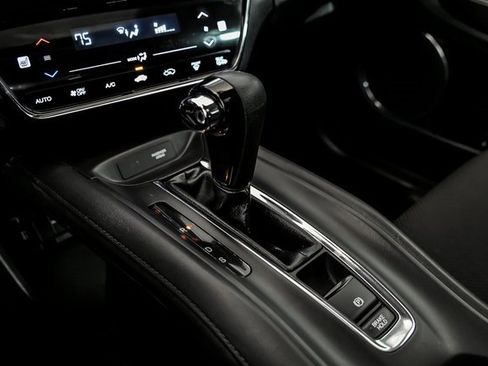 Used 2016 Honda HR-V EX image 23