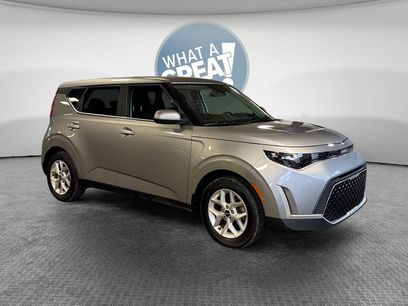 Certified 2023 Kia Soul LX w/ LX Technology Package