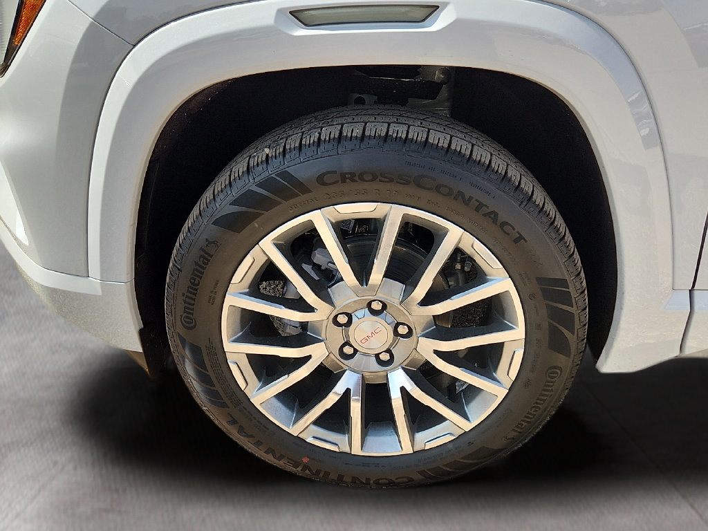 New 2027 GMC Terrain Denali w/ LPO, Floor Liner Package AWD/4WD image 23