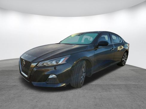 Used 2022 Nissan Altima 2.5 SR image 3