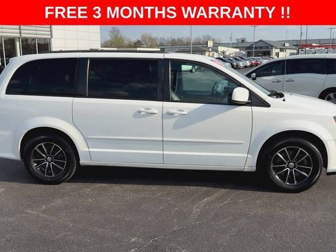 Used 2017 Dodge Grand Caravan GT FWD image 9