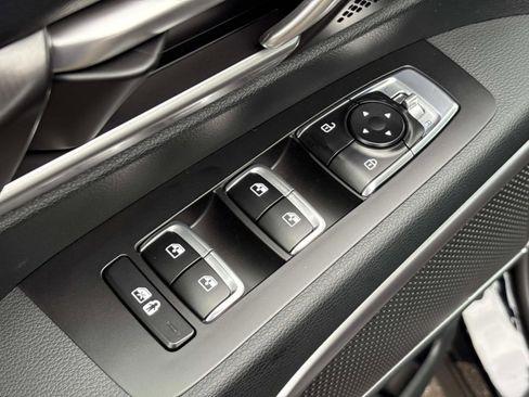 New 2025 Kia Telluride S image 21