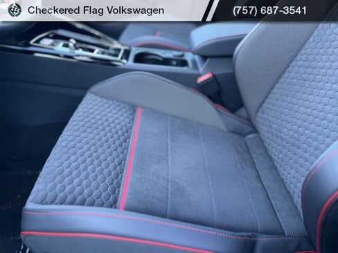 New 2026 Volkswagen GTI SE image 23