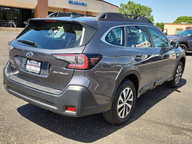 Certified 2025 Subaru Outback AWD/4WD image 4