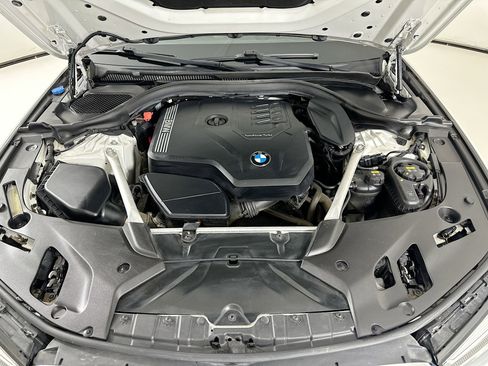 Used 2021 BMW 530i w/ Convenience Package RWD image 33