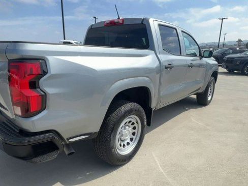 Used 2024 Chevrolet Colorado W/T image 8
