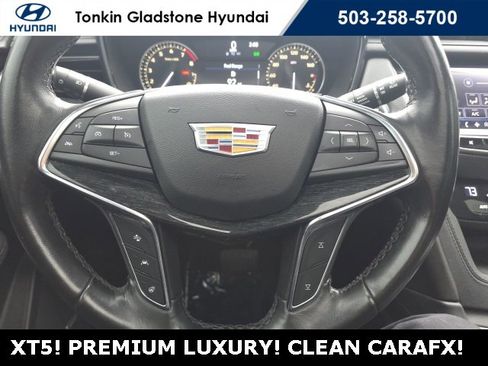 Used 2021 Cadillac XT5 Premium Luxury image 15
